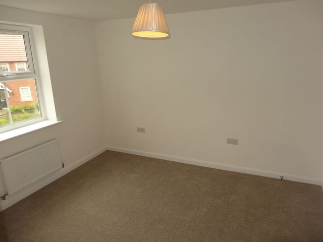  Image of 3 bedroom Semi-Detached house to rent in Clarence Place Ashby-De-La-Zouch LE65 at Clarence Place  Ashby de la Zouch, LE65 1FR