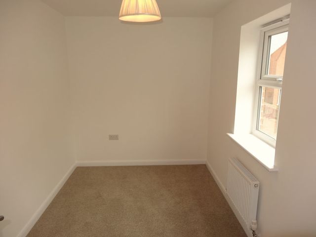  Image of 3 bedroom Semi-Detached house to rent in Clarence Place Ashby-De-La-Zouch LE65 at Clarence Place  Ashby de la Zouch, LE65 1FR