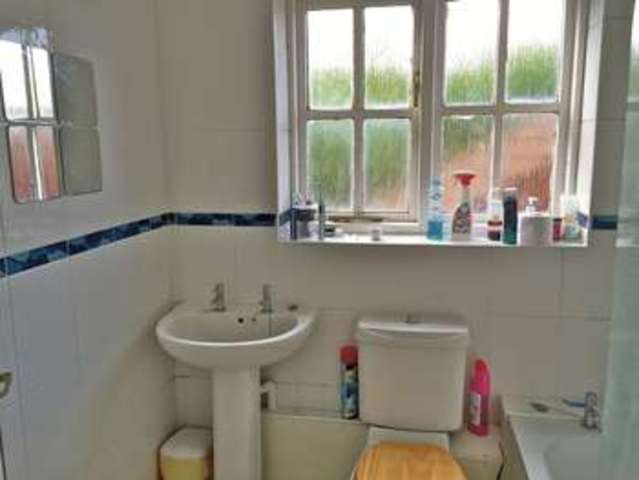  Image of 1 bedroom Flat for sale in Clay Bottom Fishponds Bristol BS5 at Clay Bottom  Bristol, BS5 7HB