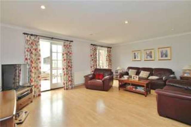  Image of 4 bedroom Detached house for sale in Claydon Road Horsell Woking GU21 at Horsell Surrey Knaphill, GU21 4XE