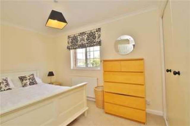  Image of 4 bedroom Detached house for sale in Claydon Road Horsell Woking GU21 at Horsell Surrey Knaphill, GU21 4XE