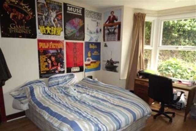  Image of 6 bedroom Terraced house to rent in Clementson Road Sheffield S10 at Sheffield, S10 1GS