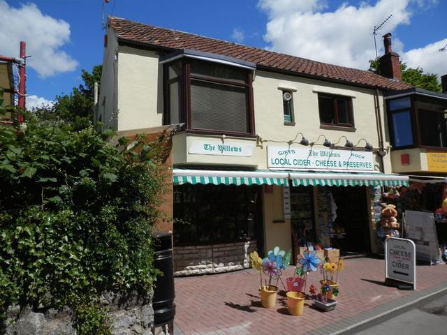  Image of Property to rent in Dag Hole Cheddar BS27 at Cliff Street  Cheddar, BS27 3QJ