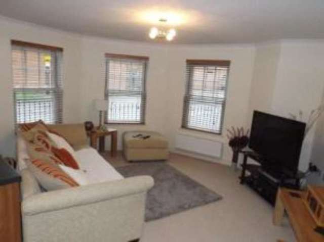  Image of 2 bedroom Flat for sale in Salisbury Avenue Colchester CO3 at Colchester Essex Beacon End, CO3 3DN