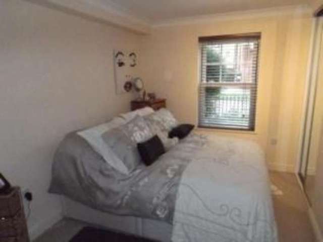  Image of 2 bedroom Flat for sale in Salisbury Avenue Colchester CO3 at Colchester Essex Beacon End, CO3 3DN
