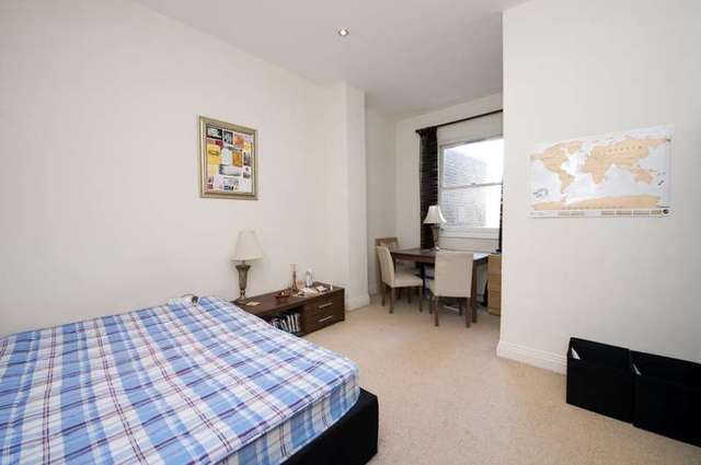  Image of 2 bedroom Flat to rent in Collingham Place London SW5 at Collingham Place  London, SW5 0QE