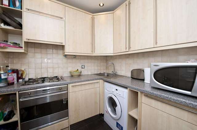  Image of 2 bedroom Flat to rent in Collingham Place London SW5 at Collingham Place  London, SW5 0QE