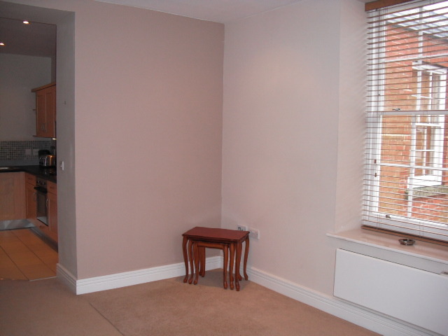  Image of 2 bedroom Flat to rent in Consort Mews Knowle Fareham PO17 at Knowle Village  Fareham, PO17 5FY