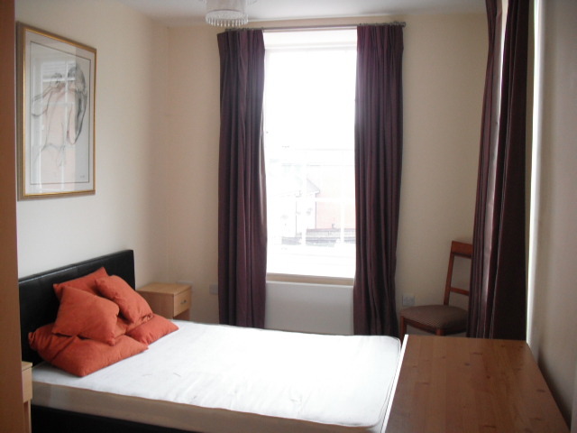  Image of 2 bedroom Flat to rent in Consort Mews Knowle Fareham PO17 at Knowle Village  Fareham, PO17 5FY