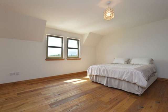  Image of 5 bedroom Detached house for sale in Craigengall Farm Crofts Westfield Bathgate EH48 at Near Bathgate, EH48 3DZ