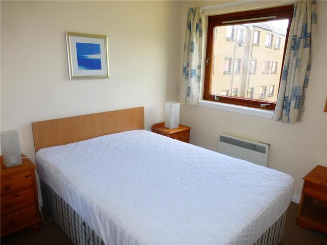  Image of 2 bedroom Flat to rent in Craighouse Gardens Edinburgh EH10 at Morningside Edinburgh Edinburgh, EH10 5TX