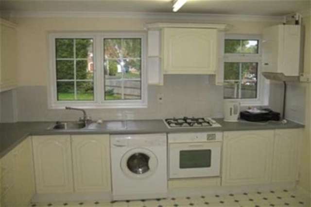  Image of 3 bedroom Detached house to rent in Burleigh Way Crawley Down Crawley RH10 at Crawley, RH10 4UQ