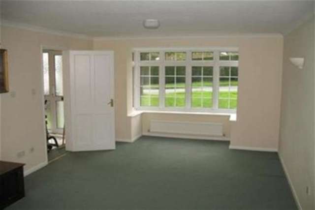  Image of 3 bedroom Detached house to rent in Burleigh Way Crawley Down Crawley RH10 at Crawley, RH10 4UQ