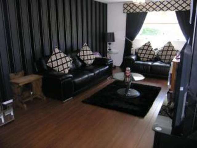  Image of 2 bedroom Flat for sale in Crinan Street Glasgow G31 at Dennistoun Glasgow Springburn, G31 3JN
