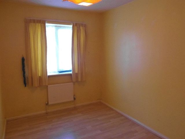  Image of 2 bedroom Flat to rent in Franklin Way Croydon CR0 at Croydon, CR0 4UW