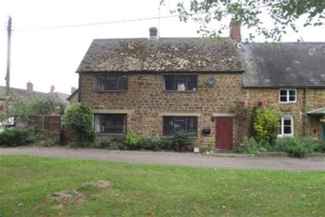 Image of 3 bedroom Detached house to rent in Culworth Road Chipping Warden Banbury OX17 at Banbury, OX17 1LB
