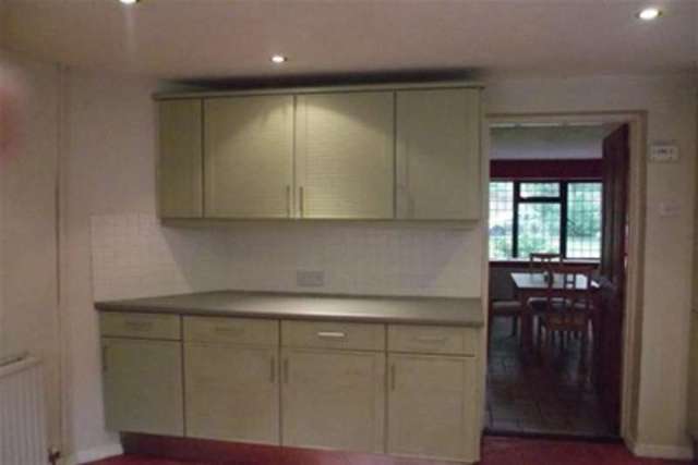  Image of 3 bedroom Detached house to rent in Culworth Road Chipping Warden Banbury OX17 at Banbury, OX17 1LB