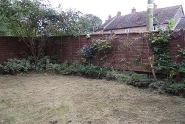  Image of 3 bedroom Detached house to rent in Culworth Road Chipping Warden Banbury OX17 at Banbury, OX17 1LB