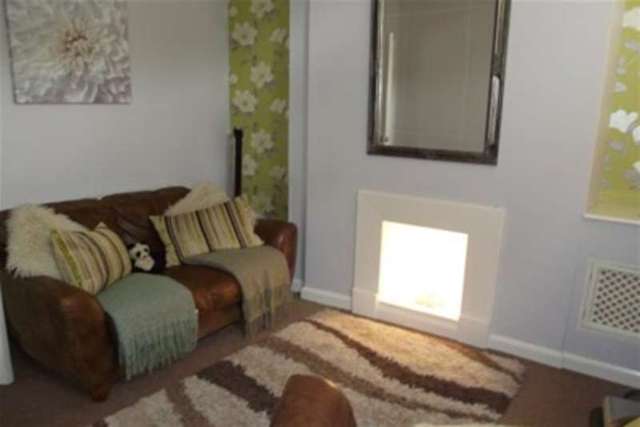  Image of 2 bedroom Detached house to rent in Curzon Street Netherfield Nottingham NG4 at Nottingham, NG4 2NR