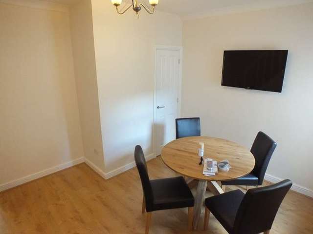  Image of 1 bedroom Detached house to rent in Curzon Street Reading RG30 at Reading Berkshire Reading, RG30 1DA