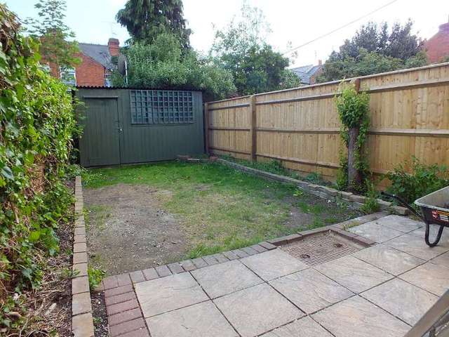  Image of 1 bedroom Detached house to rent in Curzon Street Reading RG30 at Reading Berkshire Reading, RG30 1DA