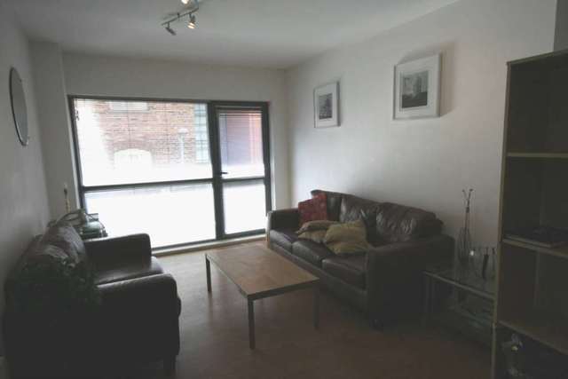  Image of 1 bedroom Apartment to rent in Sharp Street Manchester M4 at Damaz  Manchester, M4 4BZ
