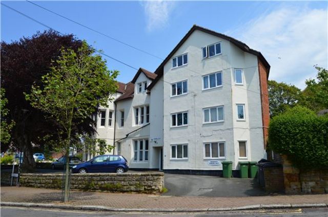  Image of 2 bedroom Flat for sale in De Cham Road St. Leonards-on-Sea TN37 at De Cham Road  East Sussex, TN37 6JA