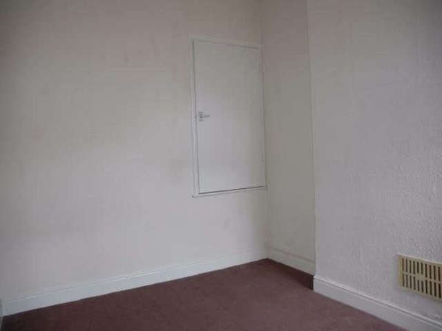  Image of 2 bedroom Terraced house to rent in Deadmans Lane Derby DE24 at Deadmans Lane  Derby, DE24 8WE