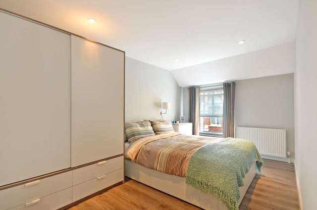  Image of 1 bedroom Apartment to rent in Dean Street London W1D at Dean Street Soho London, W1D 4PW