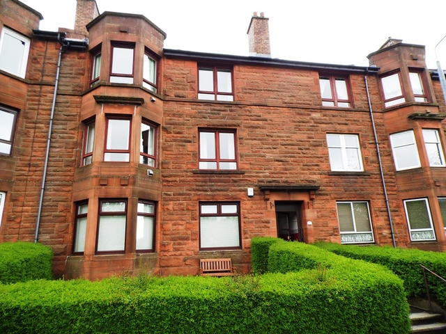  Image of 2 bedroom Flat to rent in Dee Street Glasgow G33 at Riddrie Glasgow Glasgow, G33 2DT