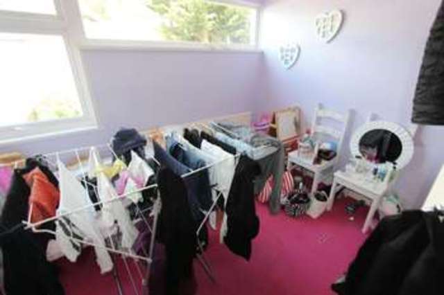  Image of 2 bedroom Terraced house to rent in Dimond Close Southampton SO18 at Dimond Close  Southampton, SO18 1LF