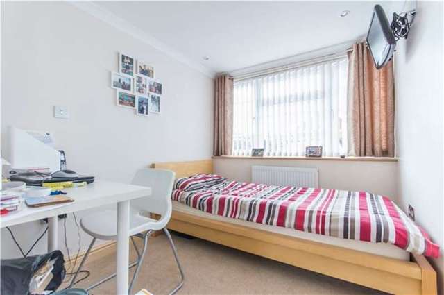  Image of 5 bedroom Detached house for sale in Doggett Road Cherry Hinton Cambridge CB1 at Cherry Hinton, CB1 9LF