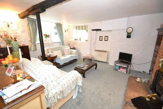  Image of 4 bedroom Detached house for sale in High West Street Dorchester DT1 at 62 High West Street  Dorchester, DT1 1UY