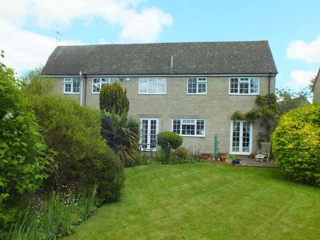  Image of 4 bedroom Detached house for sale in The Pheasantry Down Ampney Cirencester GL7 at Down Ampney Cirencester Gloucestershire, GL7 5RE