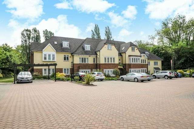  Image of 2 bedroom Flat for sale in Ducks Hill Road Northwood HA6 at Ducks Hill Road  Northwood, HA6 2SG