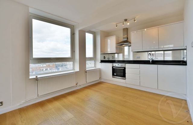  Image of Flat to rent in Dufours Place London W1F at Dufours Place Soho London, W1F 7SH