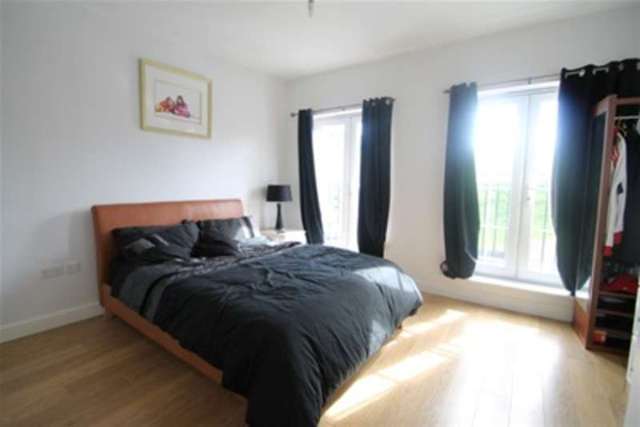  Image of 4 bedroom Detached house to rent in Duncannon Place Greenhithe DA9 at Greenhithe, DA9 9FW
