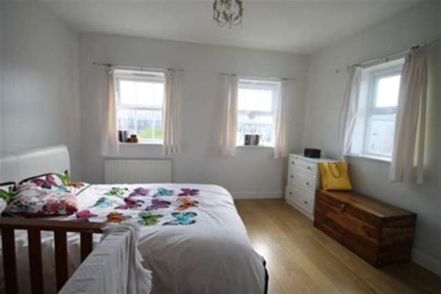  Image of 4 bedroom Detached house to rent in Duncannon Place Greenhithe DA9 at Greenhithe, DA9 9FW