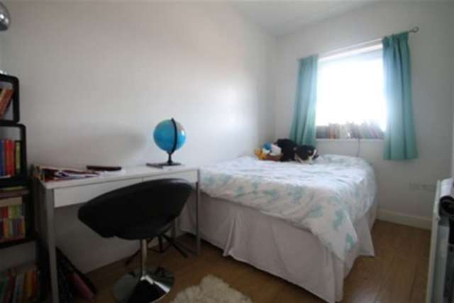  Image of 4 bedroom Detached house to rent in Duncannon Place Greenhithe DA9 at Greenhithe, DA9 9FW