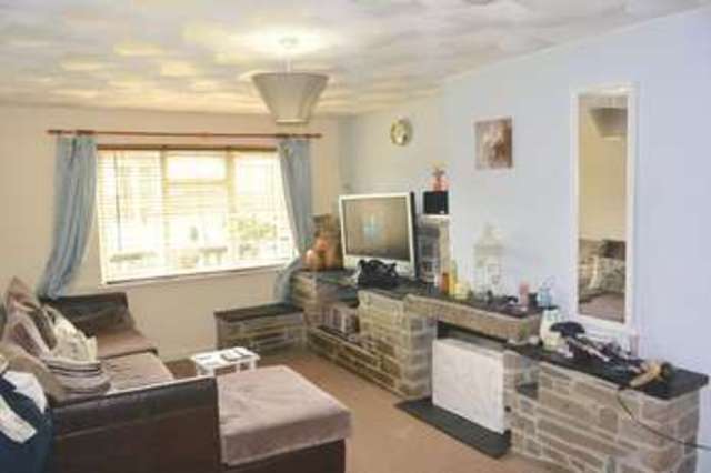  Image of 4 bedroom Terraced house to rent in Dungarth Green Liskeard PL14 at Dungarth Green  Liskeard, PL14 3BS