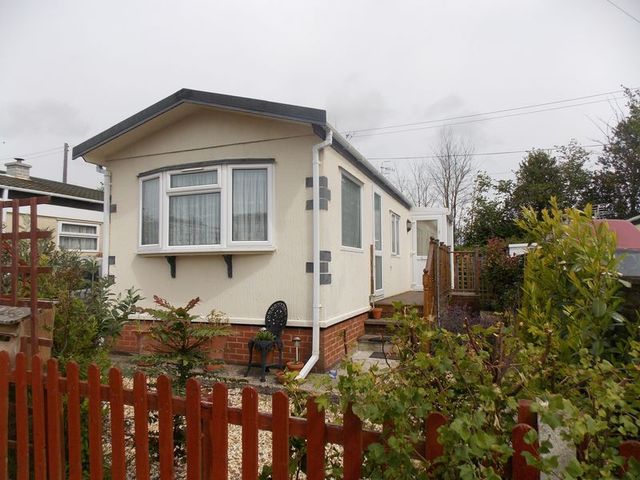  Image of 2 bedroom Detached house for sale in Dunhampton Dunhampton Stourport-on-Severn DY13 at Dunhampton Stourport-On-Severn, DY13 9SW