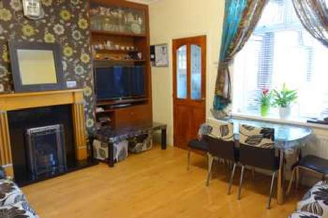  Image of 4 bedroom Terraced house for sale in Durham Road Bradford BD8 at Bradford West Yorkshire Bradford, BD8 9HR
