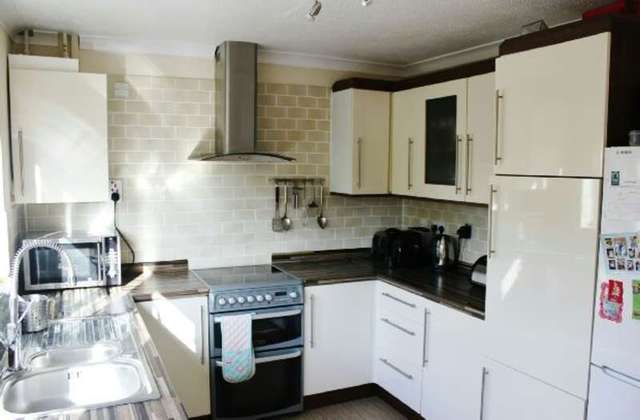  Image of 2 bedroom Semi-Detached house for sale in Easington Drive Lower Earley Reading RG6 at Easington Drive  Reading, RG6 3XN