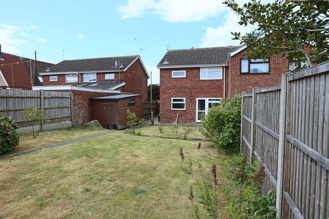  Image of 3 bedroom Detached house for sale in Edendale Lowestoft NR32 at Edendale Oulton Broad Lowestoft, NR32 3JZ