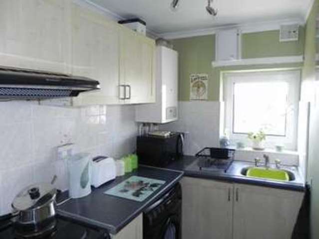  Image of 1 bedroom Flat to rent in Harlow CM19 at Edmunds Tower  Harlow, CM19 4AD