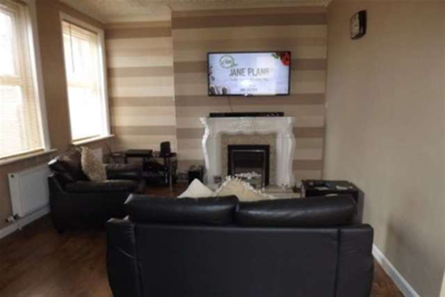  Image of 2 bedroom Flat to rent in Eglesfield Road South Shields NE33 at South Shields, NE33 5PU