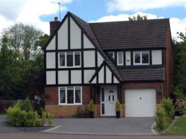  Image of 4 bedroom Detached house for sale in Elm Drive Holmes Chapel Crewe CW4 at Holmes Chapel Crewe Holmes Chapel, CW4 7QA