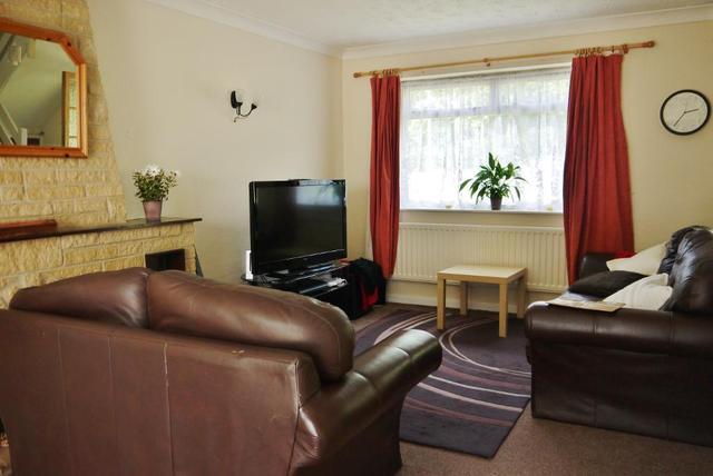  Image of 3 bedroom Detached house for sale in Elmore Swindon SN3 at Swindon, SN3 3TN