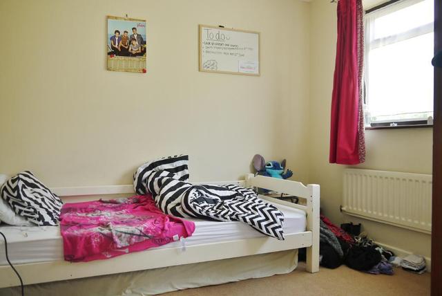  Image of 3 bedroom Detached house for sale in Elmore Swindon SN3 at Swindon, SN3 3TN