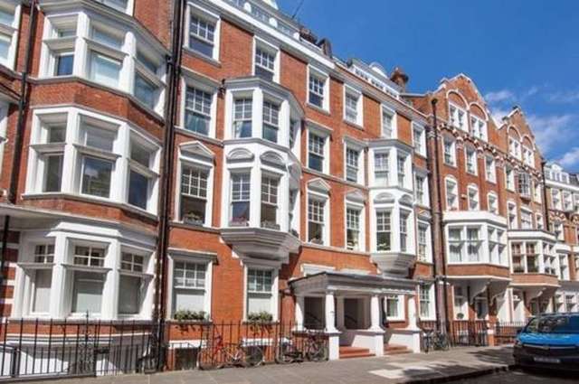  Image of Flat for sale in Embankment Gardens London SW3 at Chelsea London Chelsea Embankment, SW3 4LJ
